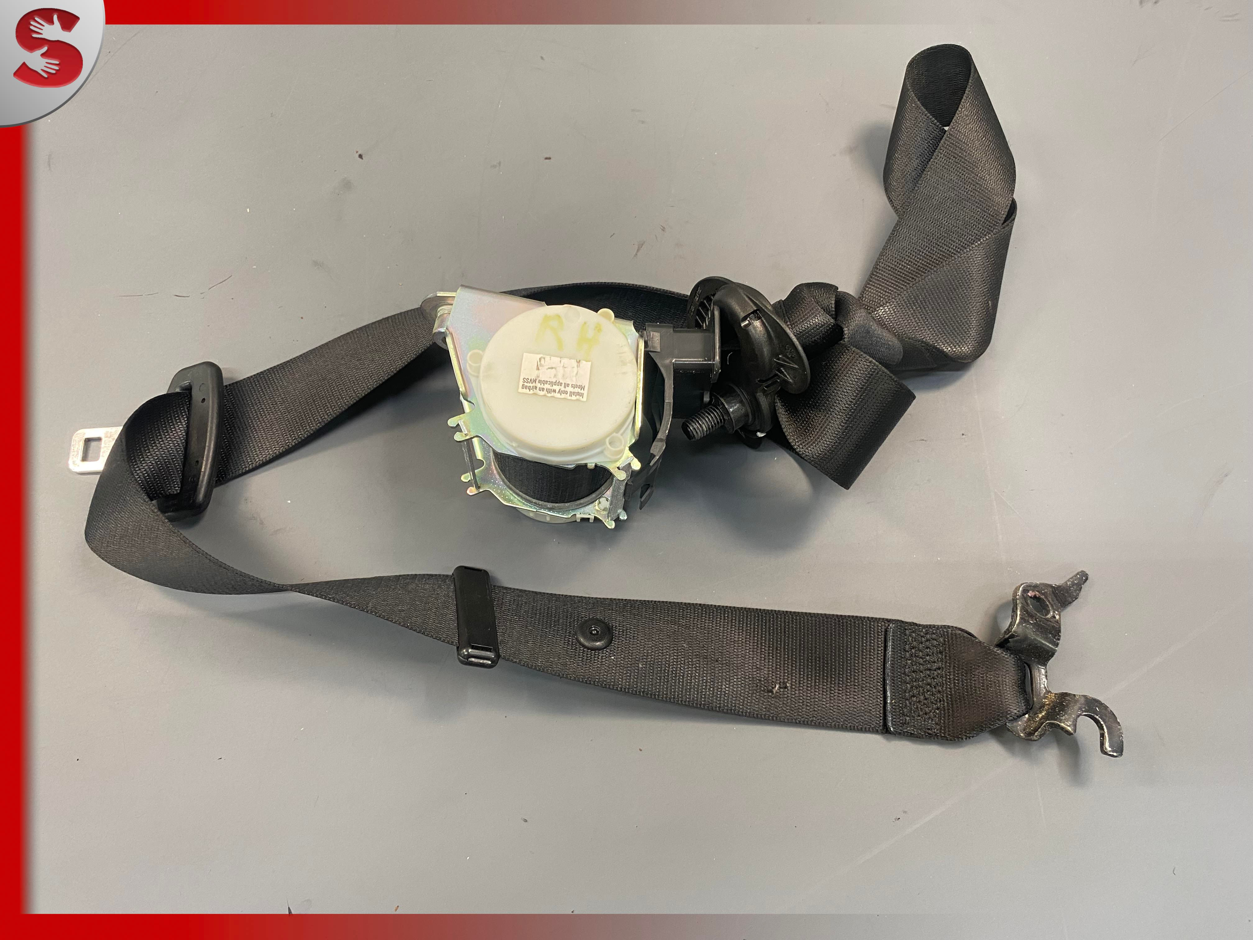 2007-2011 BMW 328xi E90 Front Right Passenger Seat Belt 34006653C OEM