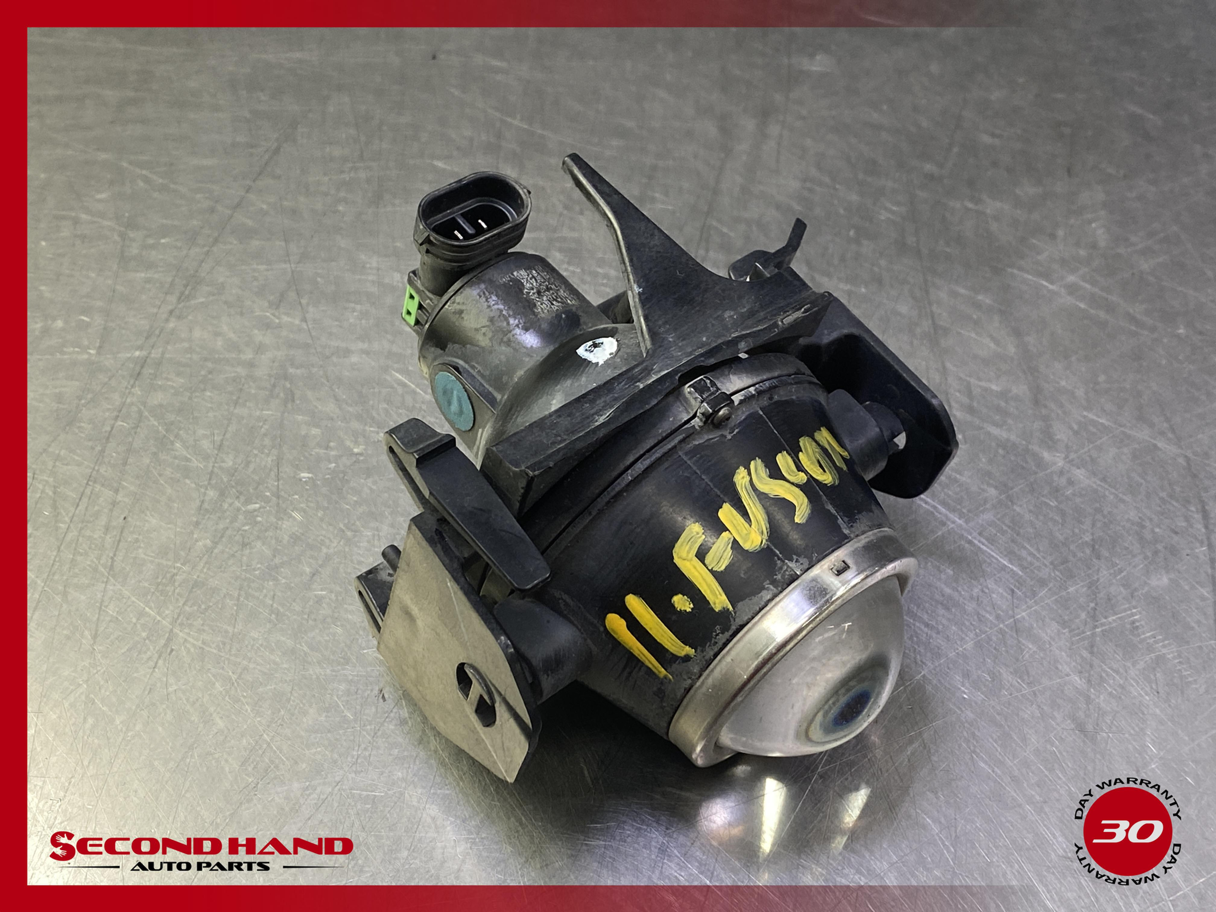 09-12 Ford Fusion Left or Right Front Fog Light 6E5Z-15200-A OEM