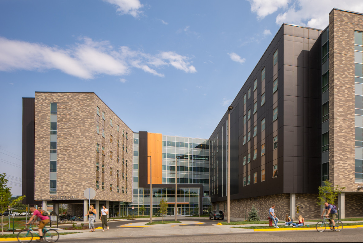 Hyalite Hall Montana State UniversityBozeman, MT