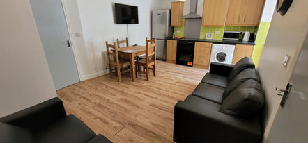 Kitchen & Living Area 3.jpg