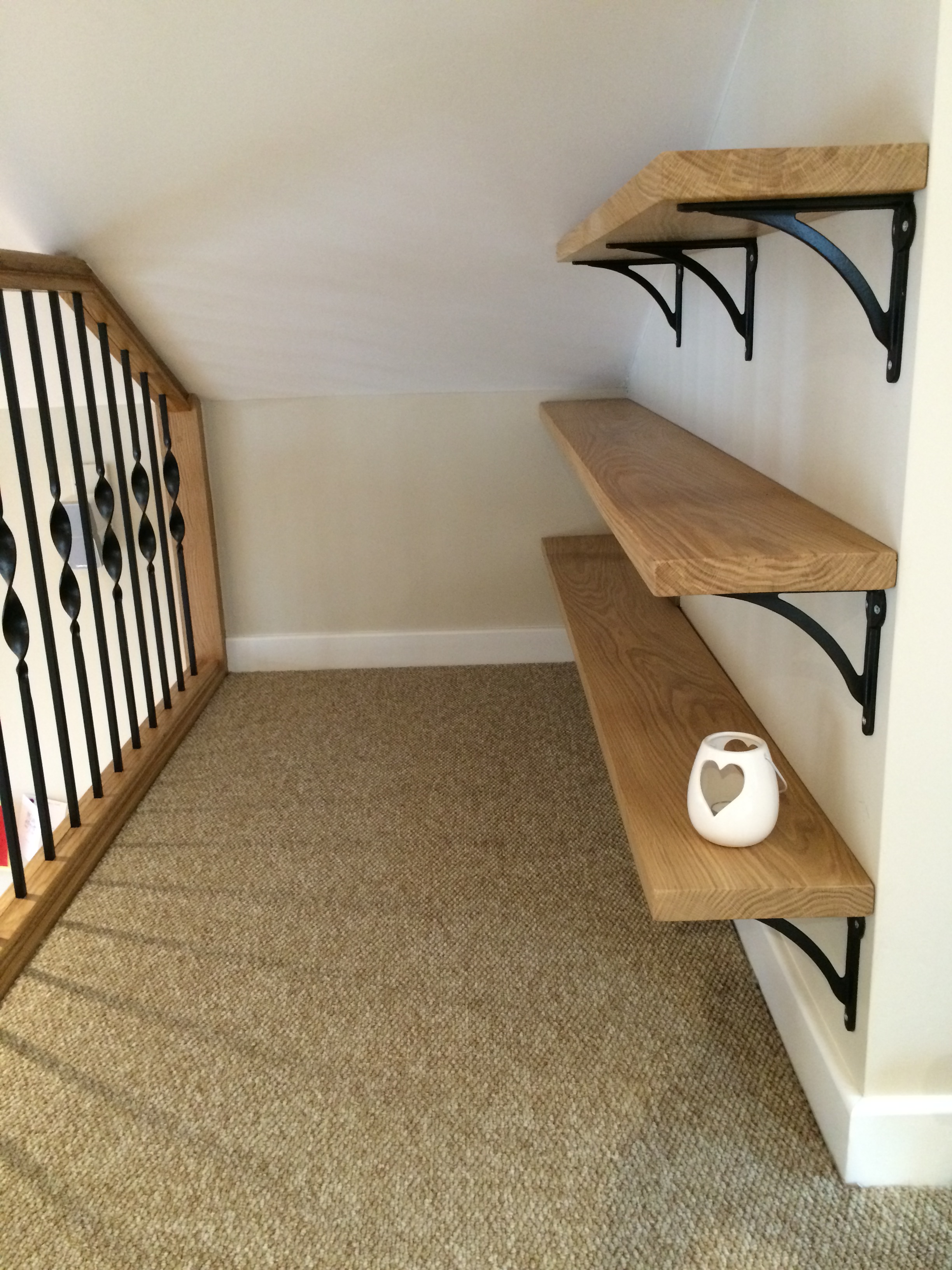 2 inch floating shelf