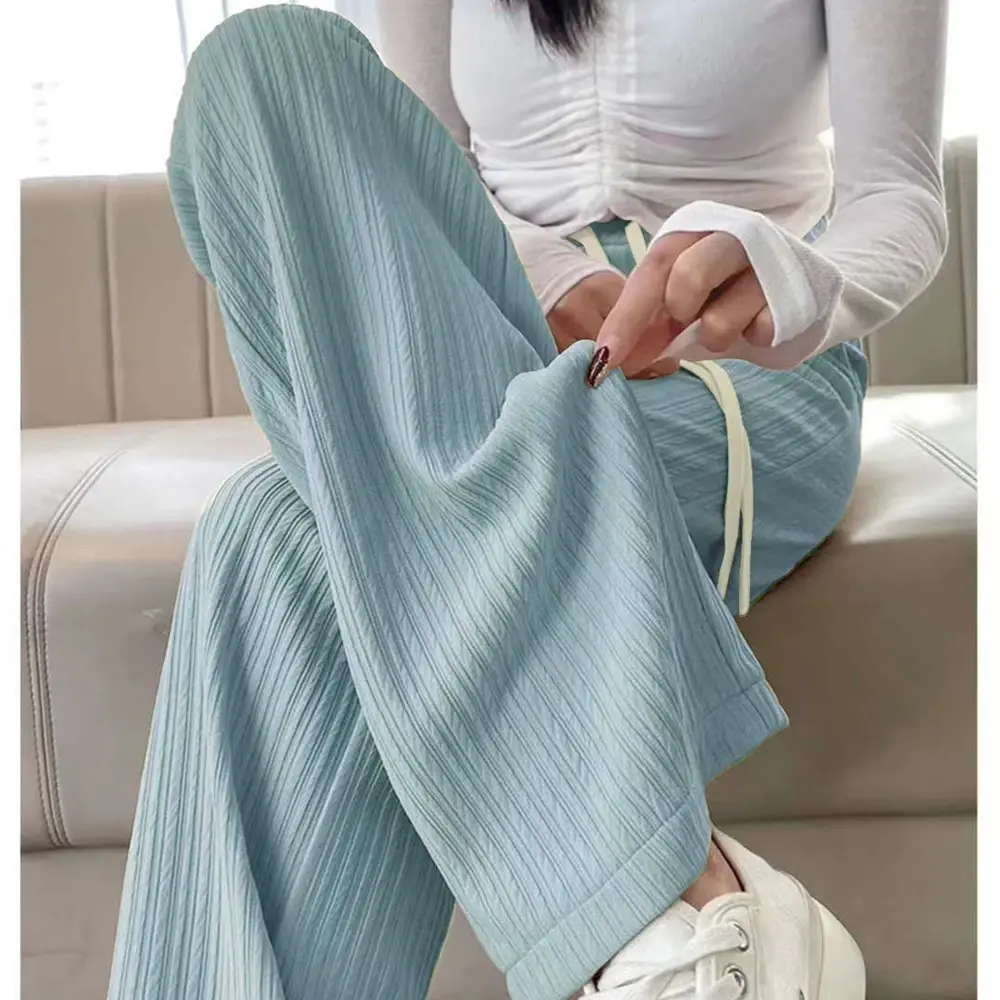 Calça em Tecido Modelo Wide Leg
