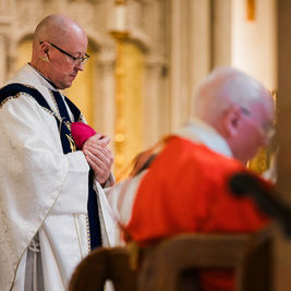 ¿Qué sucede durante la instalación de un arzobispo? Preguntas y respuestas sobre el nuevo arzobispo de Denver