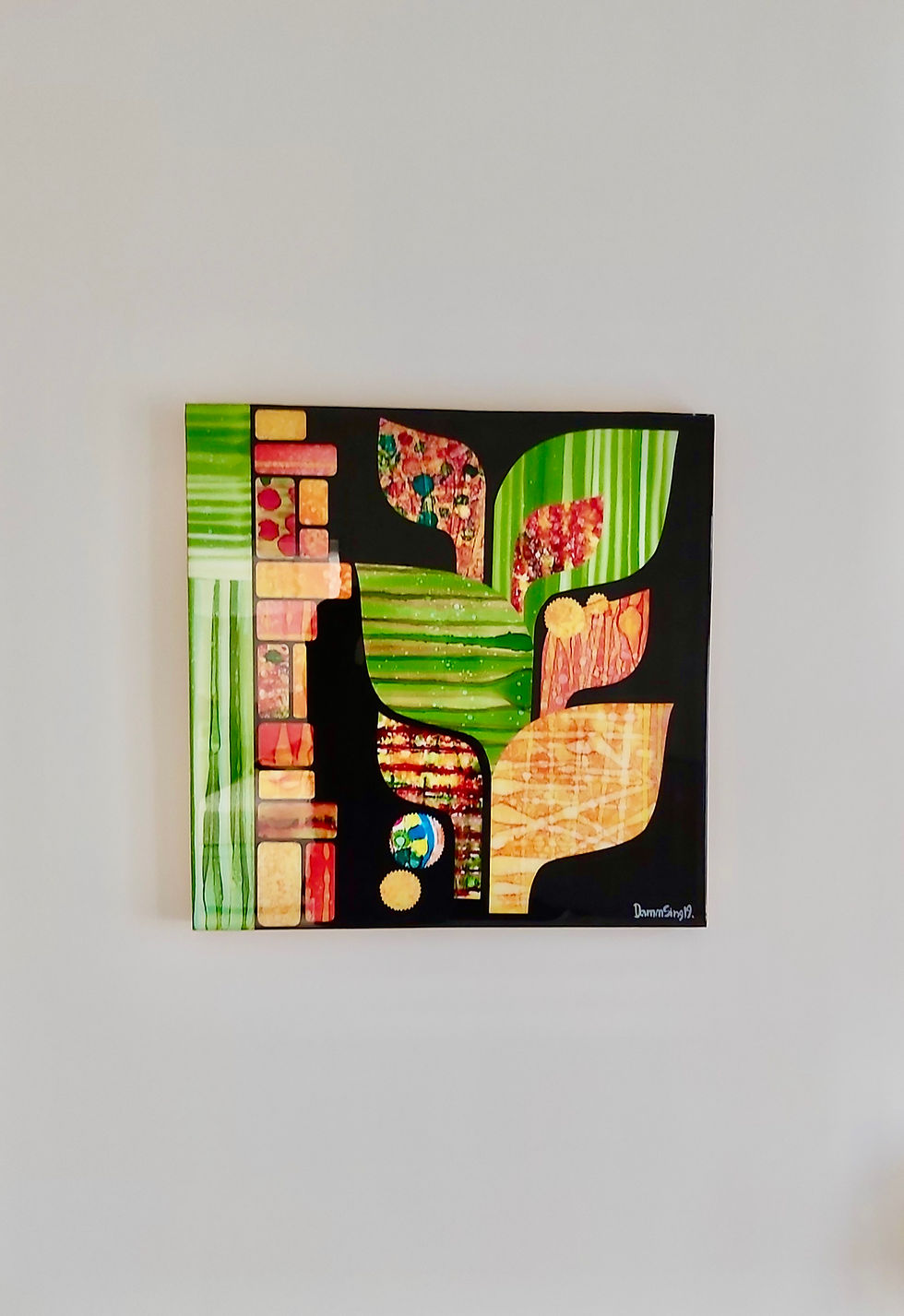 Thumbnail: Size 60x60cm. ID 044
