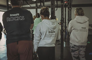 Crossfit-Rocks-join-us