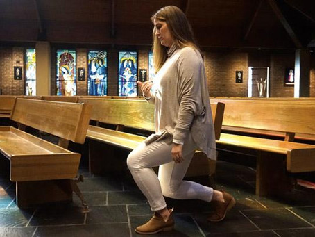 Genuflect, O my soul