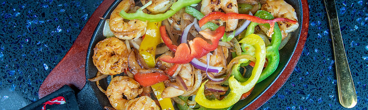 Fajita Kings shrimp fajitas