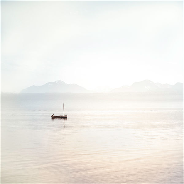 La jeune fille et le lac