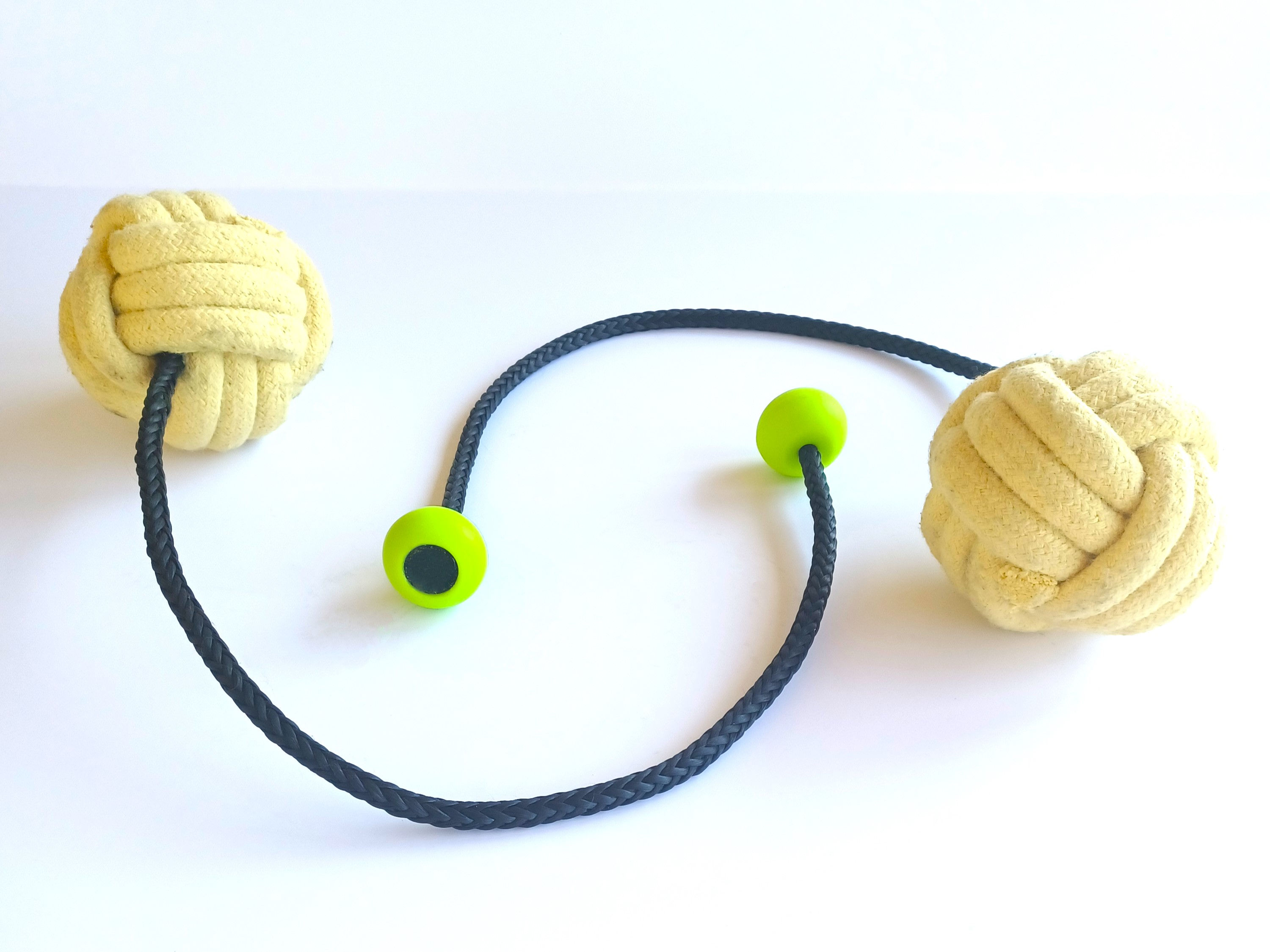 large kevlar monkey's fist poi technora with expert knobs