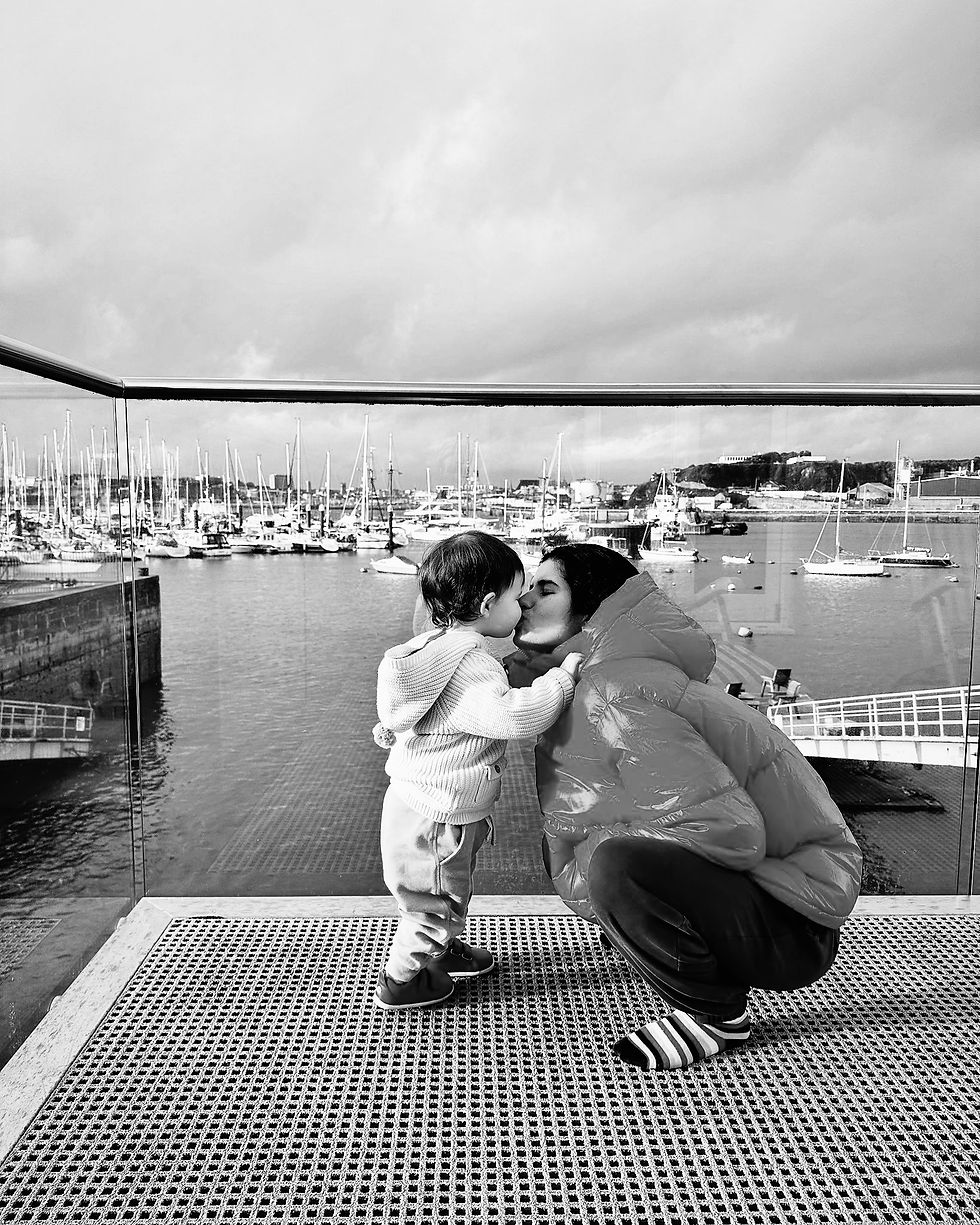 Thinkering about: conscious mothering