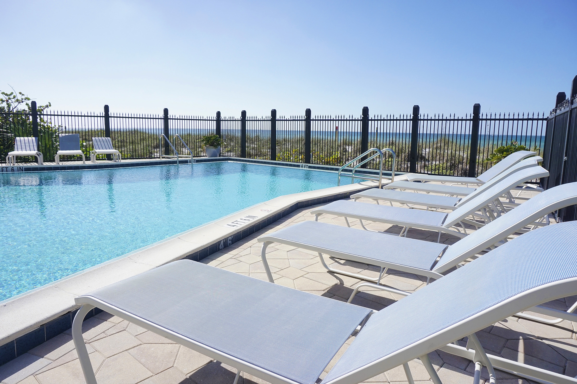 Gulf front pool