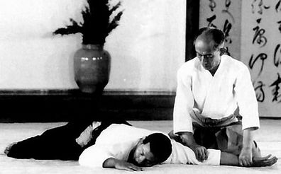 doshu_kisshomaru_ueshiba_1.jpg