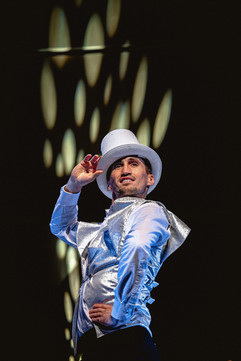 Viktor Gerashchenko  Agencja Brussa Pod Dachami Paryża Balet 