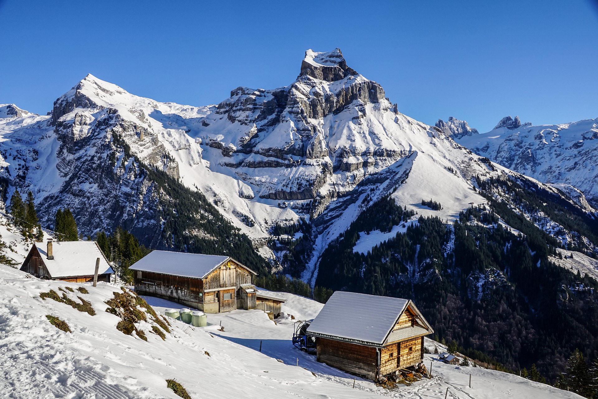 Transfer Geneva Airport (GVA) to Oz-en-Oisans - ALPY