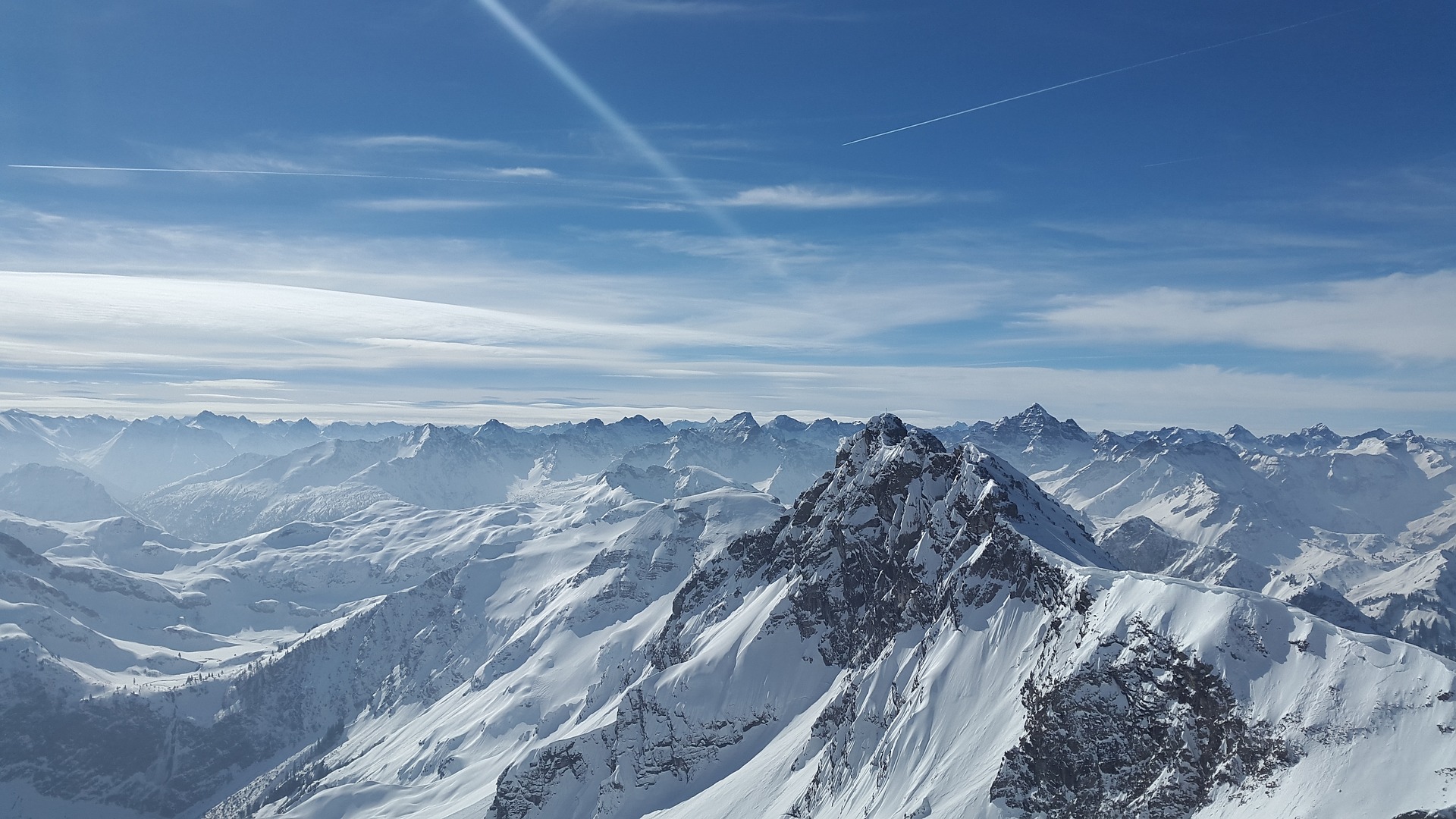 Transfer Geneva Airport (GVA) to Combloux - ALPY