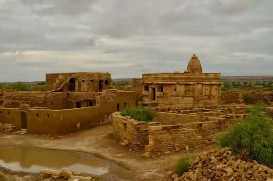 हॉन्टेड विलेज “कुलधरा” – एक श्राप के कारण 170 सालों से हैं वीरान – रात को रहता है भूत प्रेतों का डेर