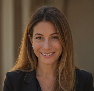 Dr. Robin Landau, licensed clinical psychologist specializing in eating disorder therapy in Santa Clarita, California