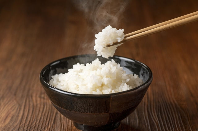 ダイエット中でも食べるべき？炭水化物との正しい付き合い方