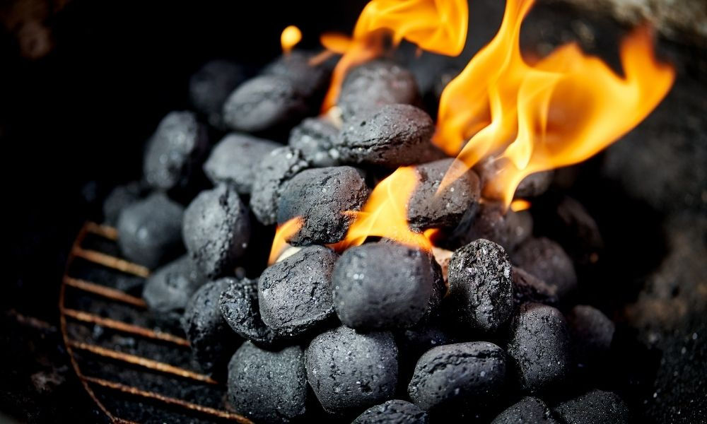 Complete Guide How to Easily Light Up Charcoal Briquettes