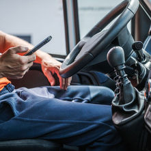 The Best Tech Devices for Long-Haul Truckers