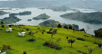Lake bunyonyi