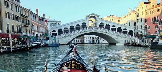 Rialto Bridge Venice.jpeg