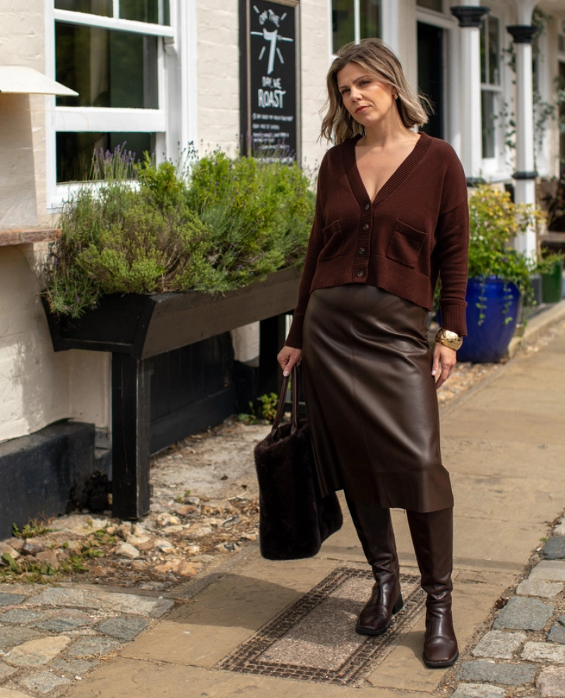 Chalk Myla Chocolate Skirt