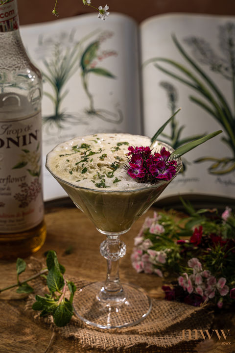 Mala Akbari.mww Mouthwaterworks 4.jpg