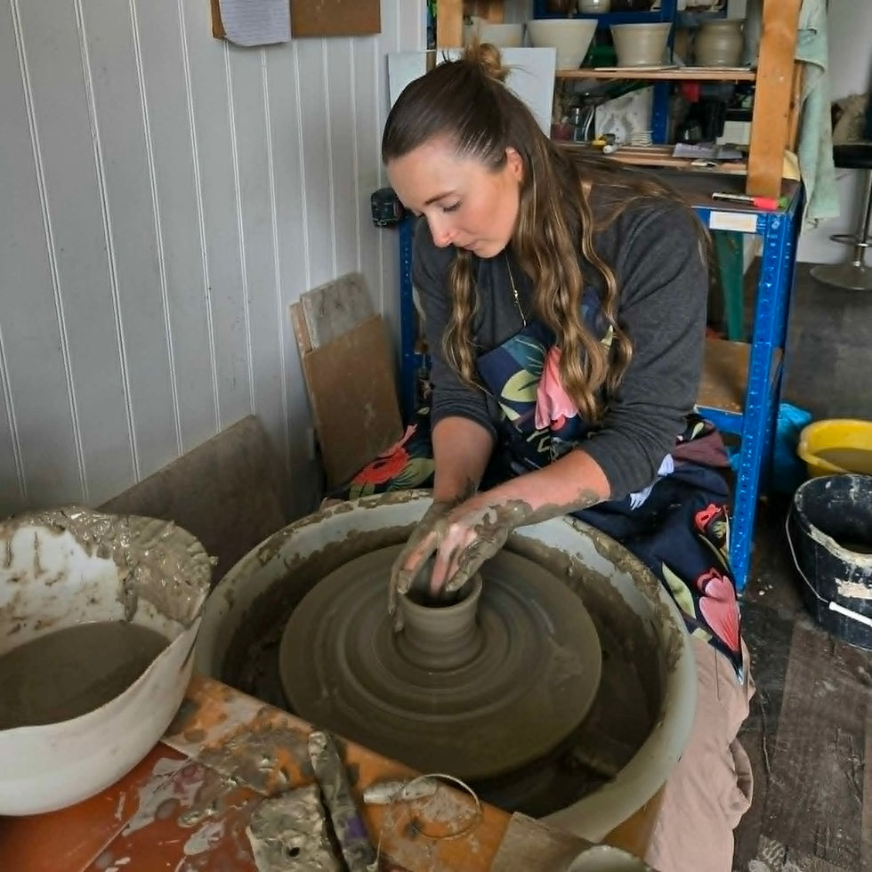 Pots and Prosecco Throwing Experience