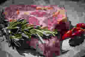 steak meat raw herbs