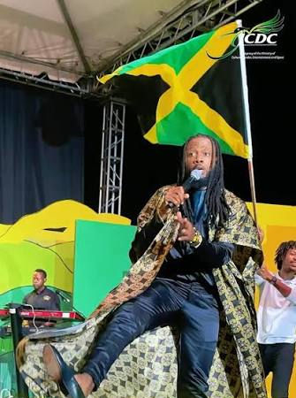 dBURNZ Wins Jamaica’s 60th Festival Song Crown With “I Love Jamaica”