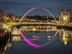 46 Night Time on the Tyne