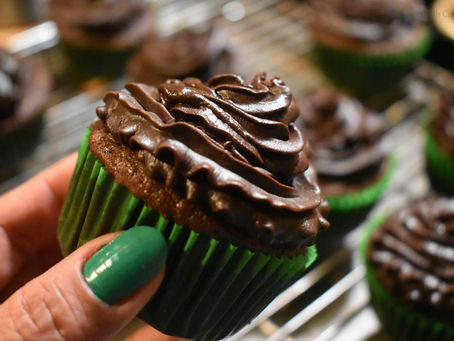 Chocolate Cupcakes #FoodieReads