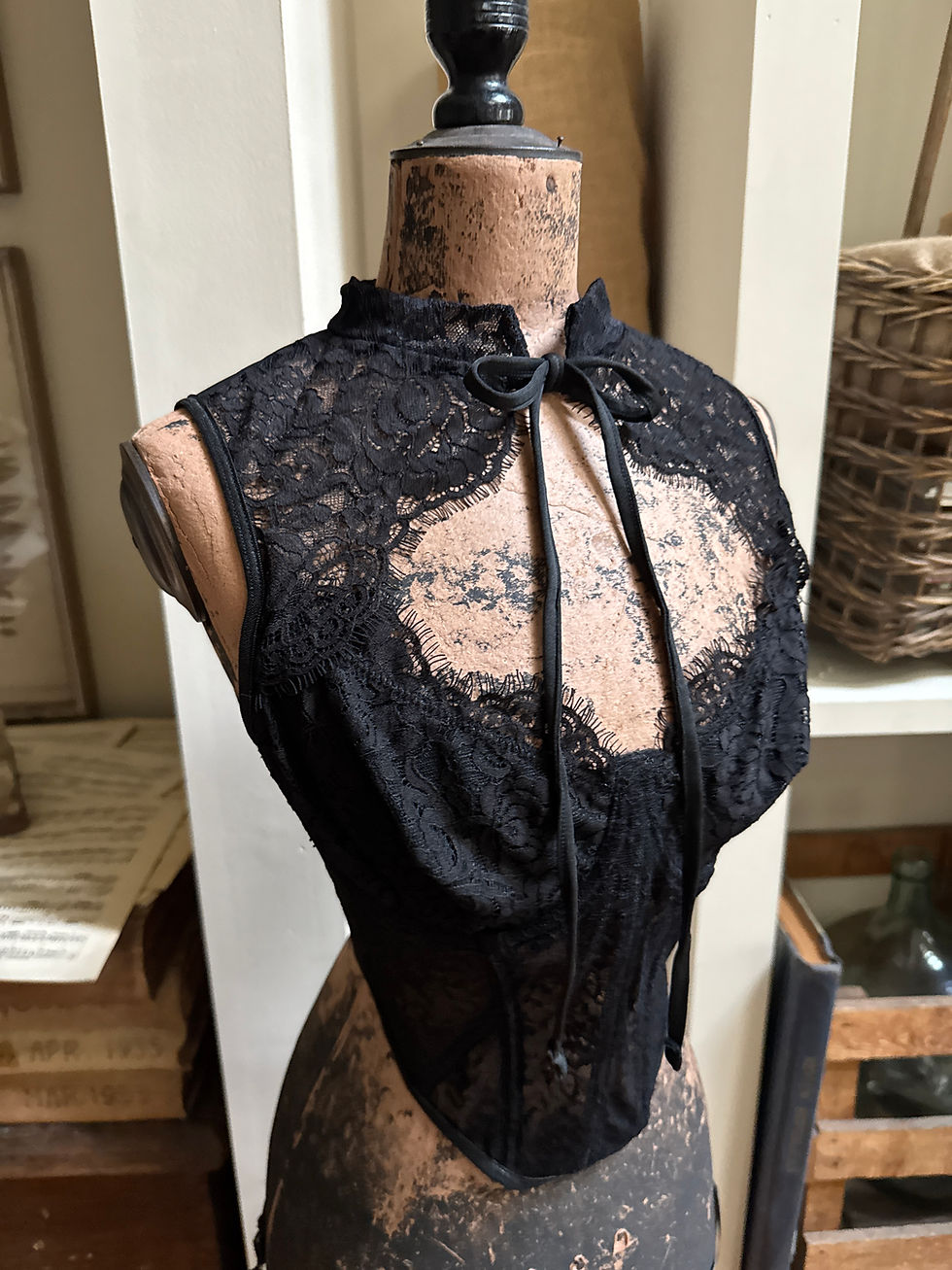 Thumbnail: Black Lace Keyhole Top