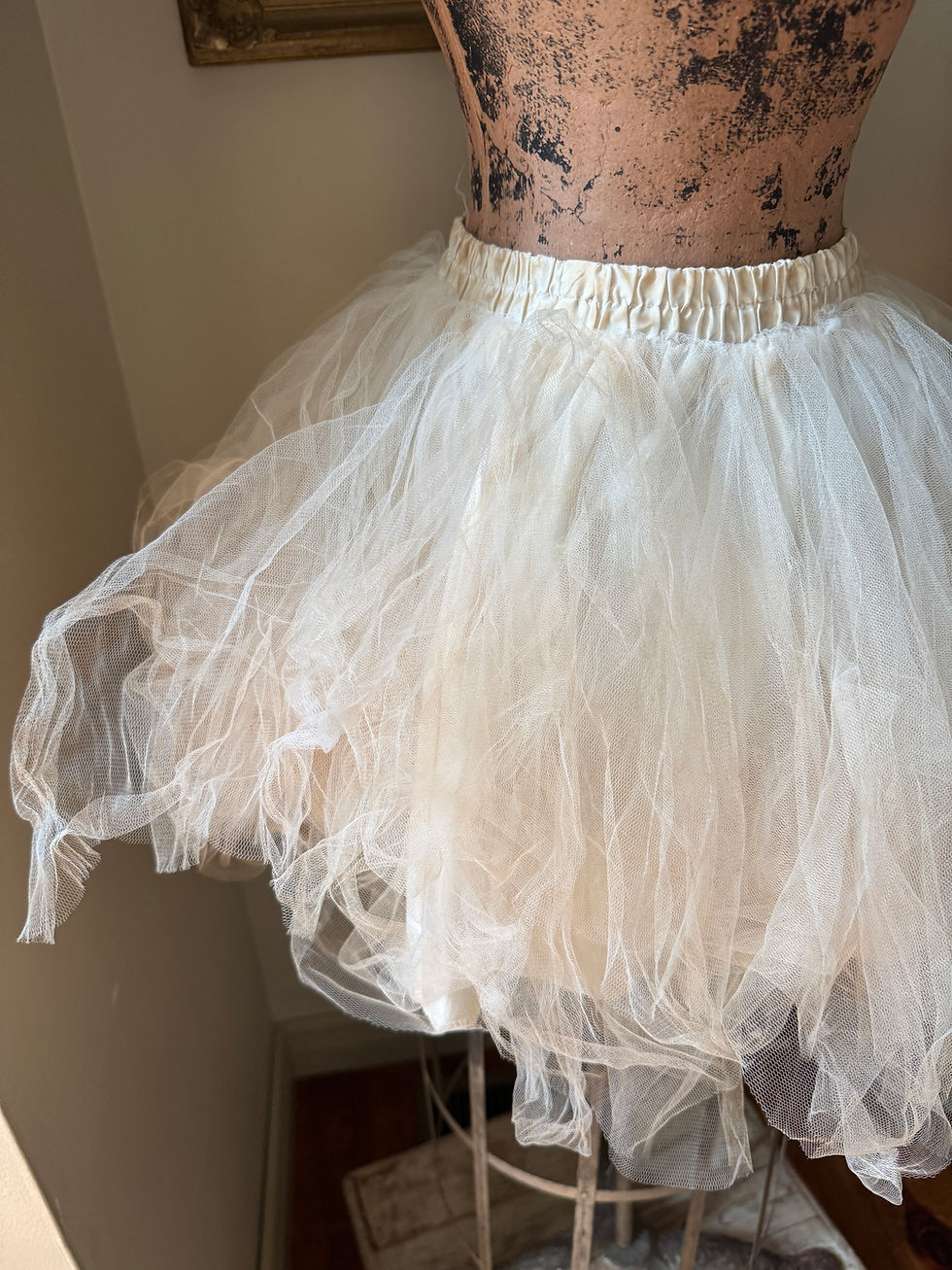 Thumbnail: Aged Ivory Jagged Edge Skirt
