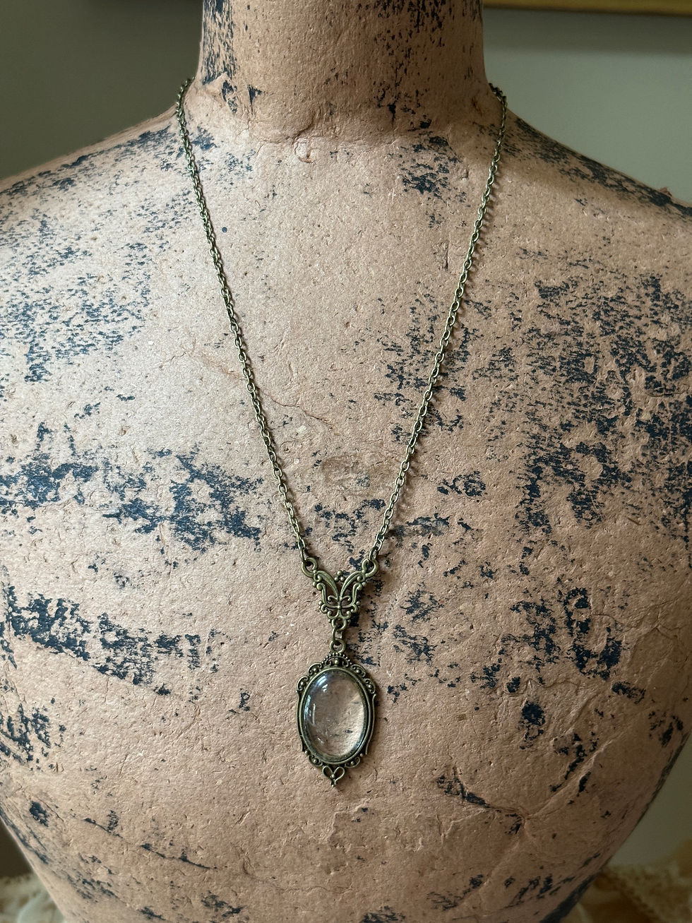 Thumbnail: Ornate Bronze Magnifying Glass Necklace 