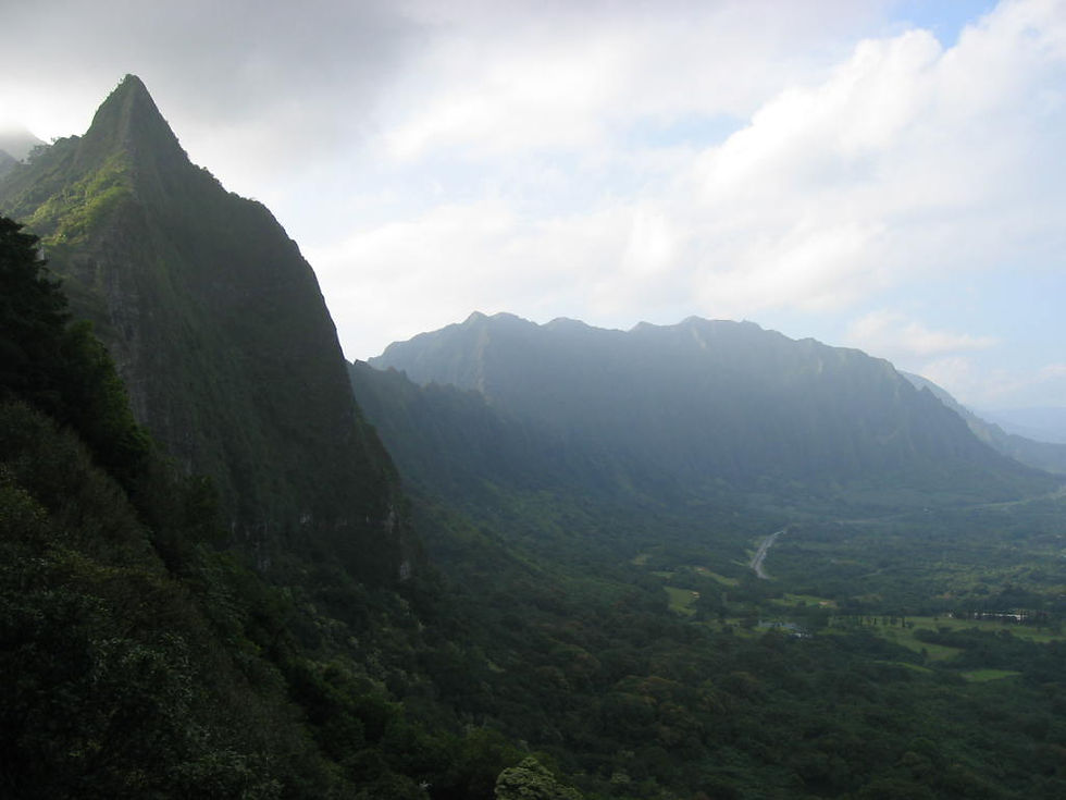 View from Pali Lookout in Oahu, Hawaii