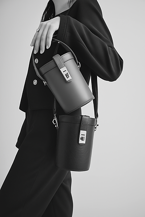 Isejun - greyscale.png