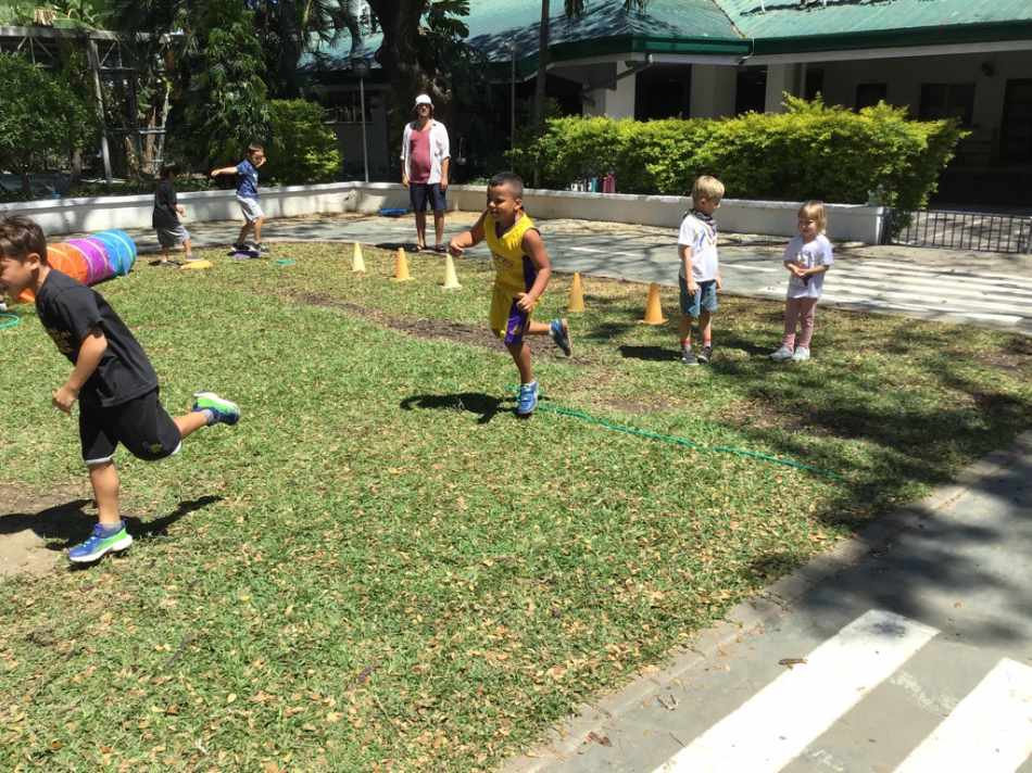  Foto zu Parkour im Kindergarten 