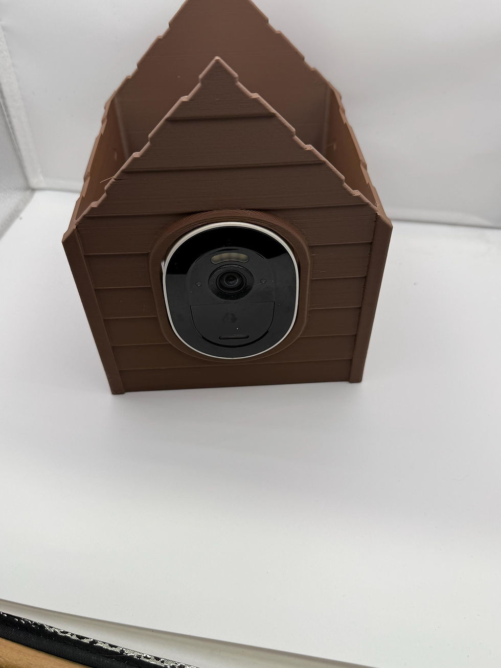 Thumbnail: EufyCam E40 Birdhouse-Style Camera Housing