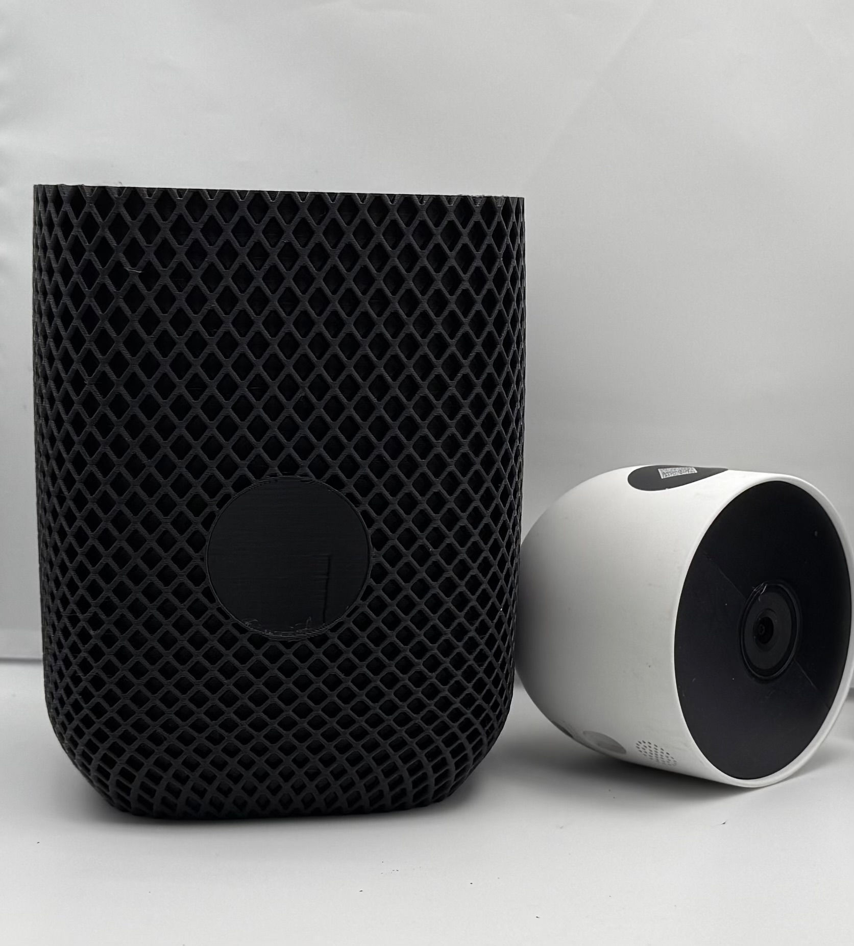 Google Cam Outdoor/Indoor, Battery (2nd Gen Camera Housing – Woven Planter Cover