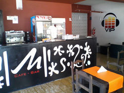 Deco Bar