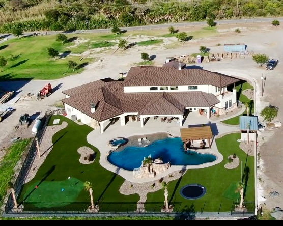 Berthold Estate (9).JPEG