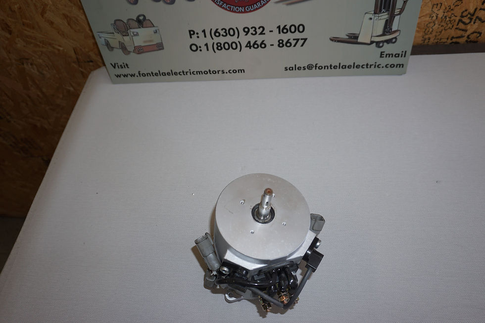 Upright view of rebuilt/remanufactured Crown motor part number/sku 161684.