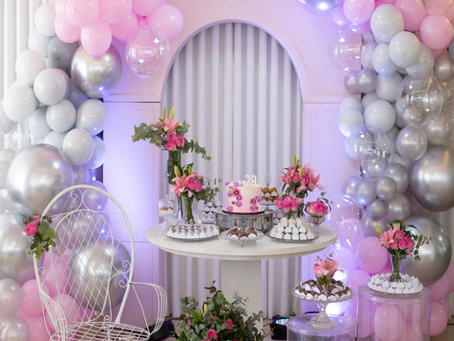 Balloons for Every Occasion: Decorations, Centerpieces & More