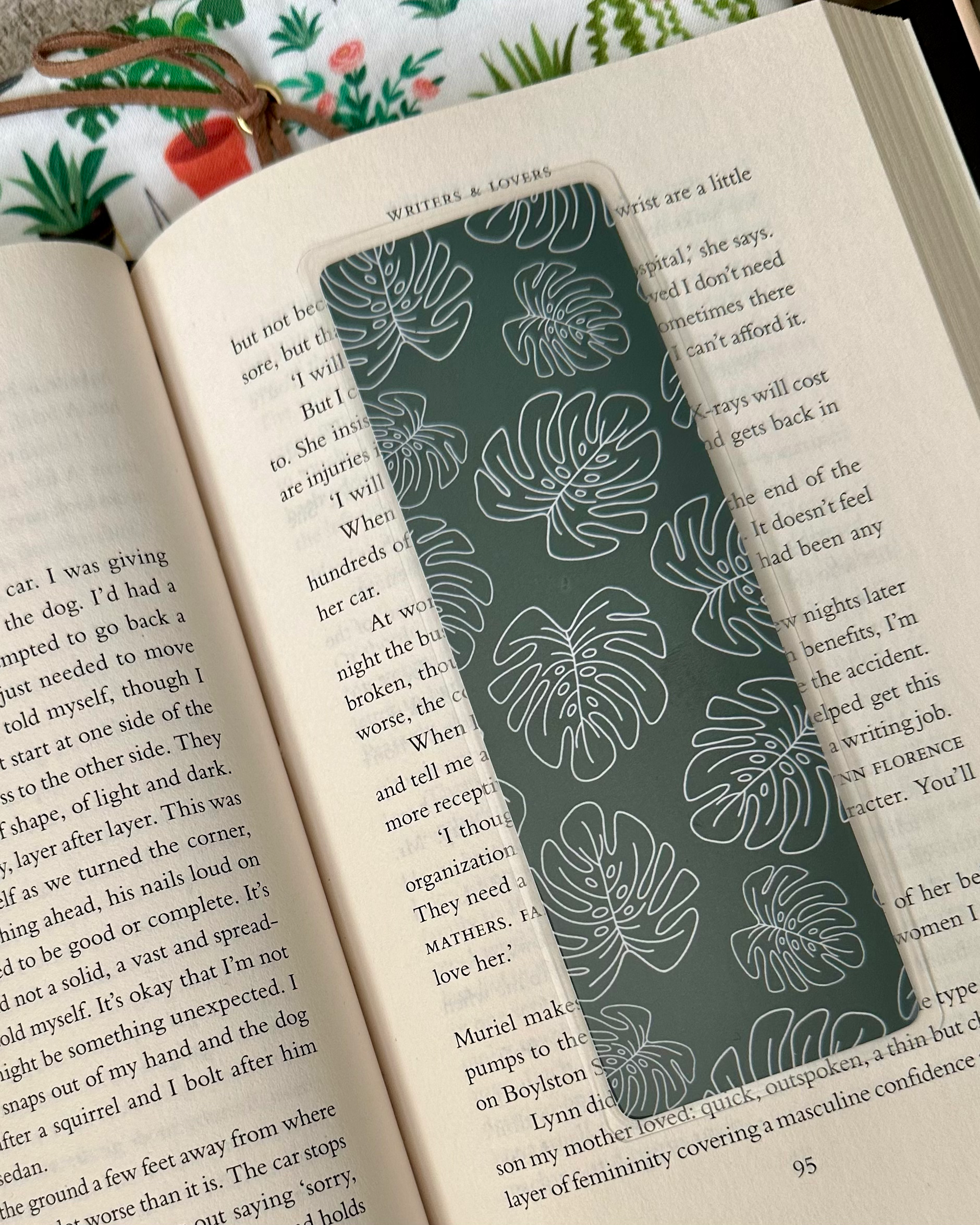 fenestrated monstera bookmark