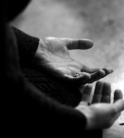 person in black long sleeve shirt_edited