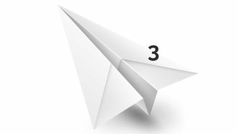 A paper plane signifying QuizAero Online Pilot Course.