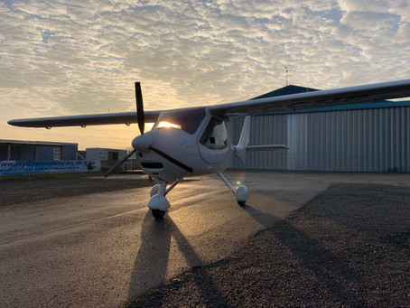Short Video : Flight Design CT landing at Shotton Airfield.