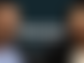 Liječnik, liječnica i natpis "Metabolička psihijatrija"